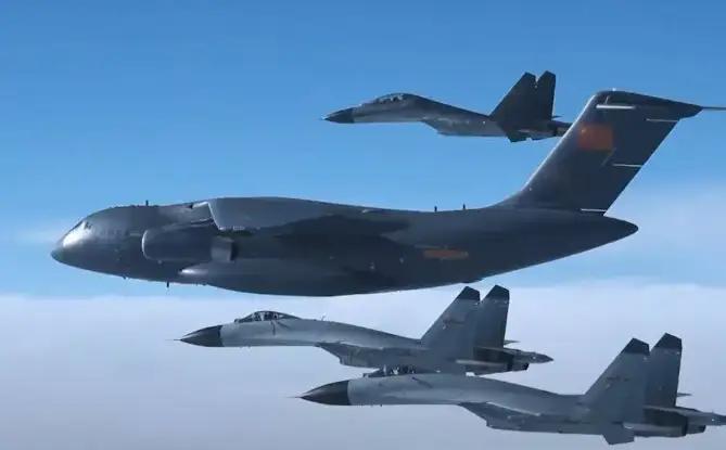 时移世易，美国在衰退，好多国家在发展。放在几十年前没发展好的时候确实好多国家不敢