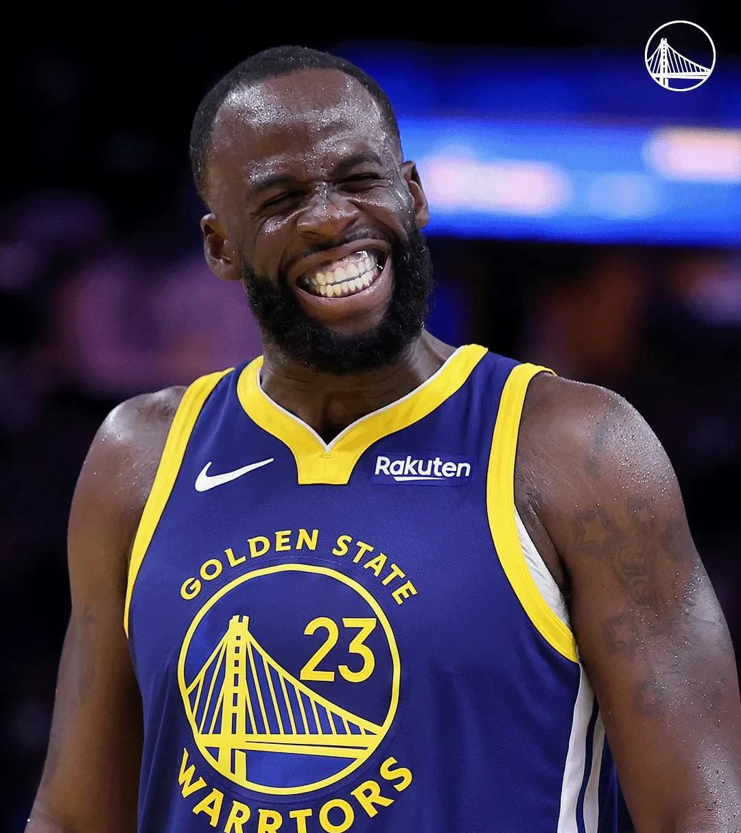 勇士队目前的三分球命中率：德雷蒙德·格林-44.2%威尔·理查德-4