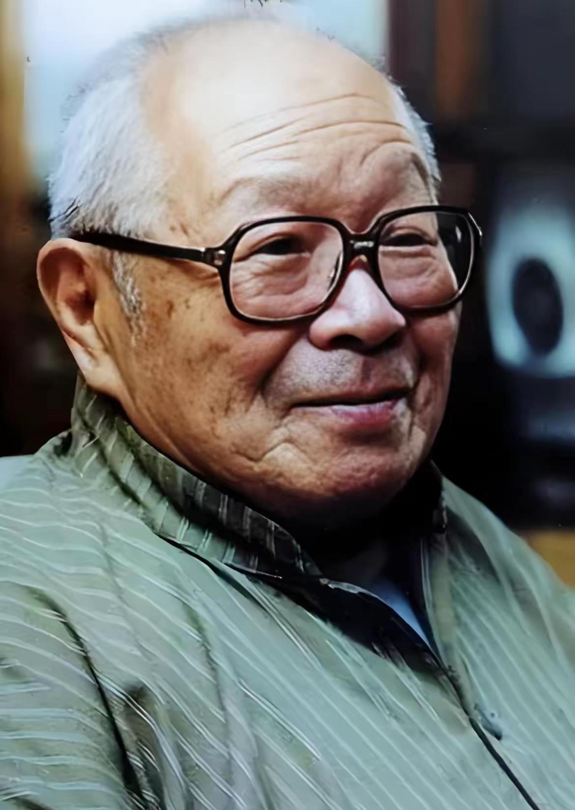 一位社会观察家非常现实的话：“80年代以前，人都是老了死在家里，儿女环绕，几千年