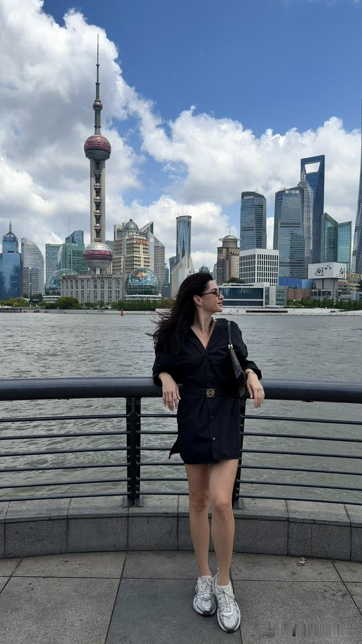 一位俄罗斯出生的英国人最近到中国旅游，在她访问的第61个国家后，她写下对中国的观