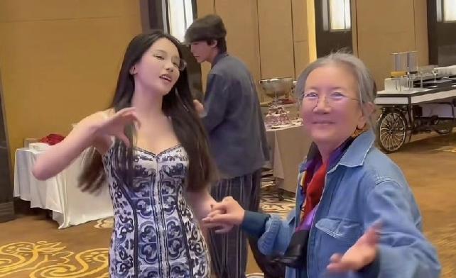 王力宏，离谱大瓜！9月10日，王力宏突然被曝出一个离谱大瓜，有网友在演唱会庆功