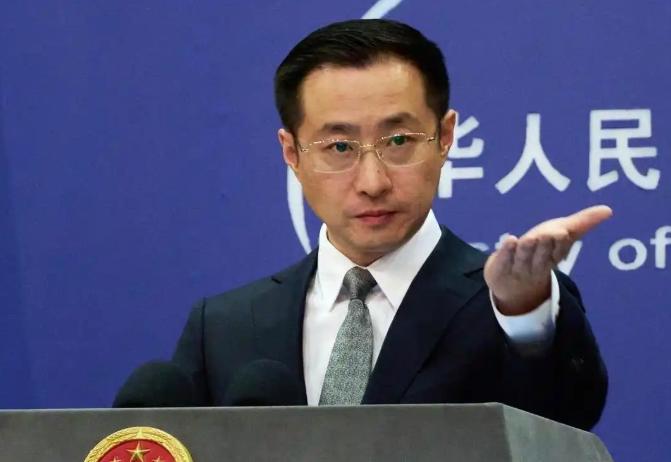 明确告知美国：如果美国一意孤行干涉中国内政，公开武装中国台湾地区的“台独”武装，