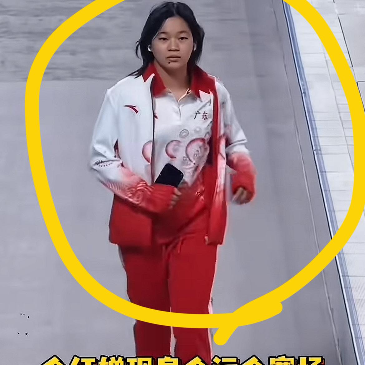 其实明眼人都看出来了这次全红婵复出她存在一个很大的问题，就是她整个人比之