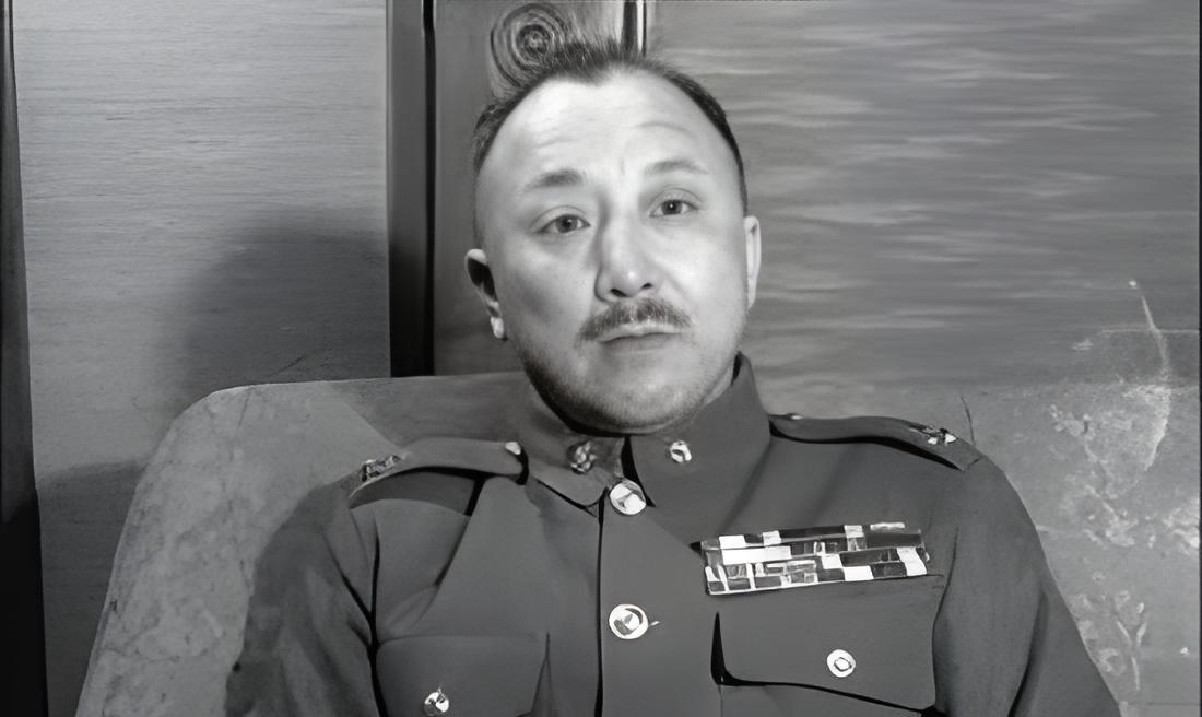 其实，卫立煌是我们党的老朋友了，这位蒋介石“五虎上将”中的虎将，从土地革命战争时