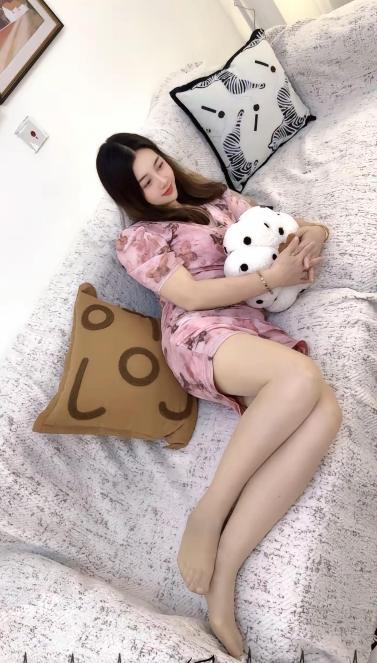 40岁的女人打扮起来照样是一朵花