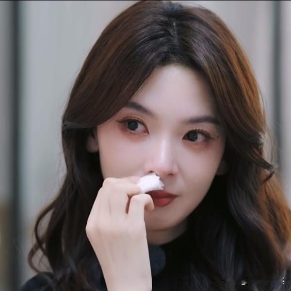 陈瑶妈妈说：“你外婆走了，我没告诉你，你怨了我。其实，你外婆也说过，不告诉你。觉