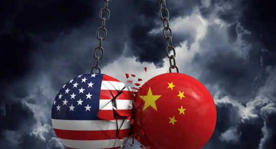 特朗普总搞中国内幕美国霸权要完？特朗普死盯中国不放手