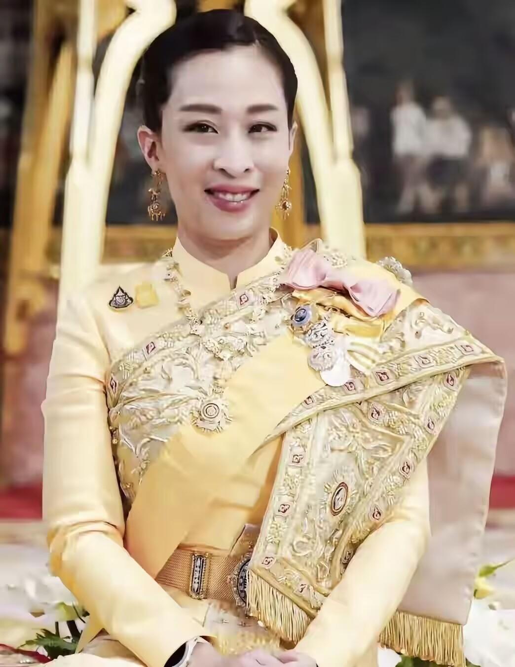 近亲结婚必须强制禁止！泰王唯一的嫡子，嫡长女帕公主今日逝世。 她曾是王位最