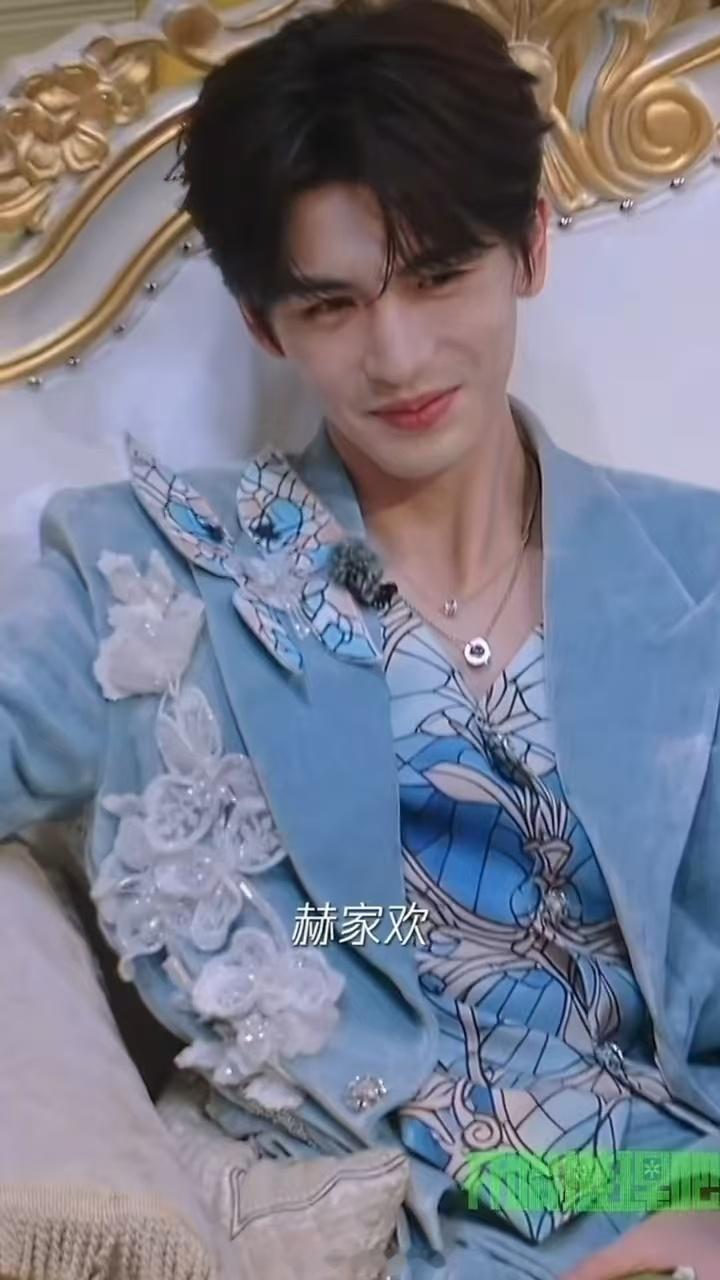 丁程鑫叫张凌赫姐夫张凌赫演渣男开始推理吧张凌赫的渣男演绎，主打一个理直气壮。面