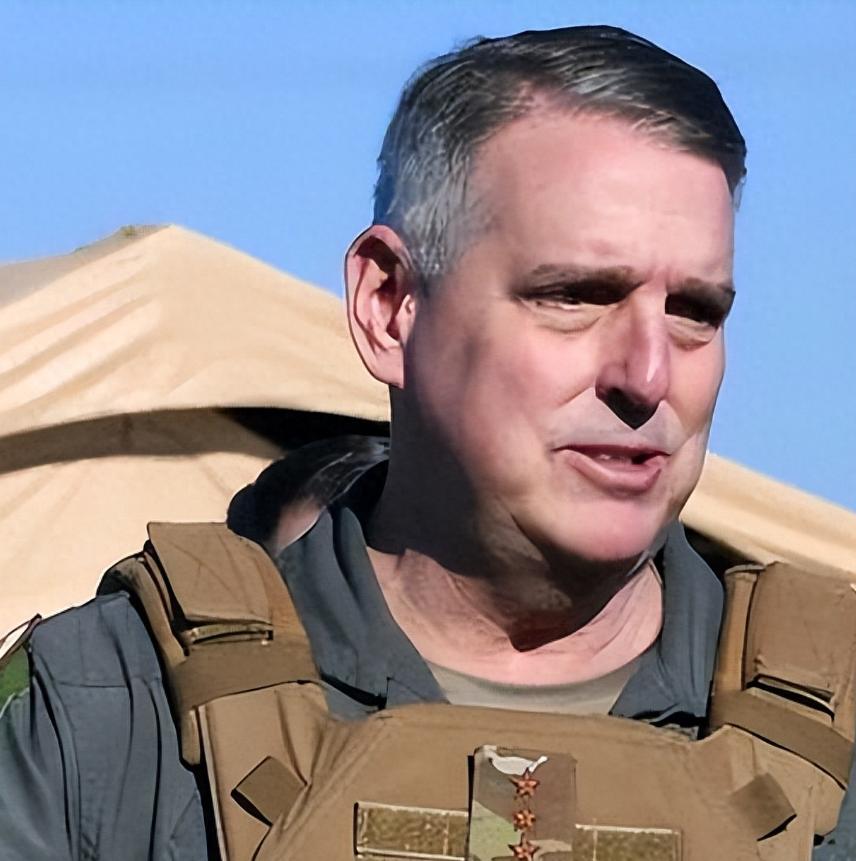 纸老虎终于露馅了！那个曾叫嚣“2025年中美必有一战”的美军司令，退休后竟