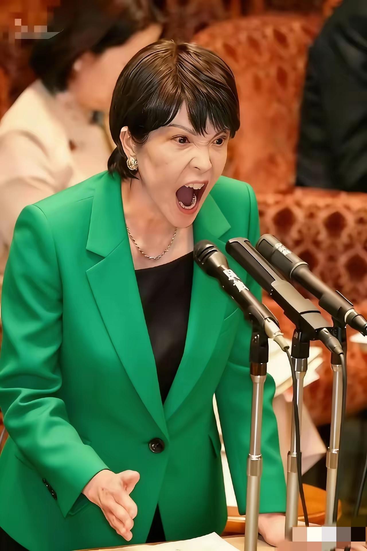 在日本工作的朋友回来了，我问他：那边担心战争吗？他说：可能你想不到，担心的不是日