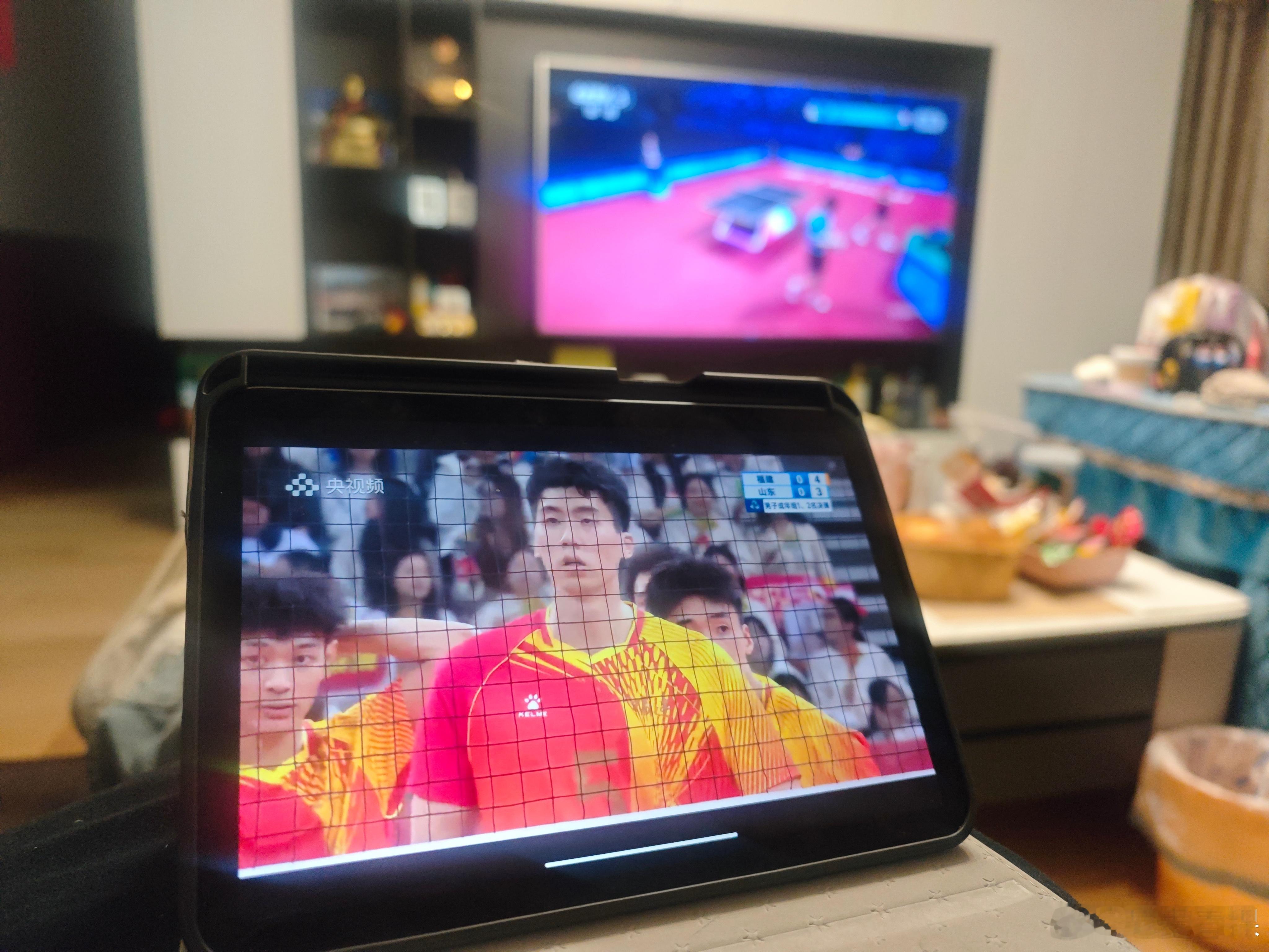 该鲁男表演了！