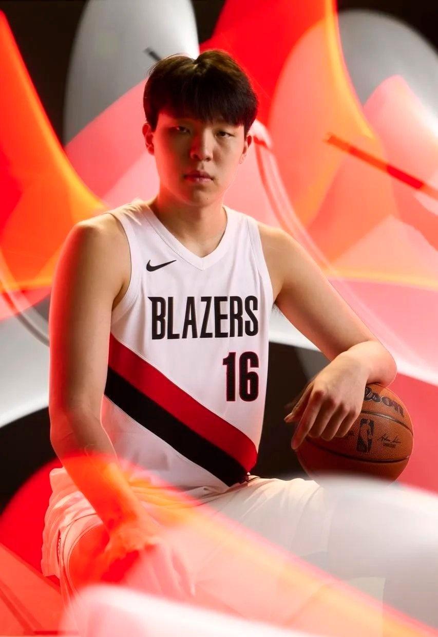 北京时间，明天上午，NBA波特兰开拓者将要迎战金州勇士队，之后还要迎战亚特兰大老