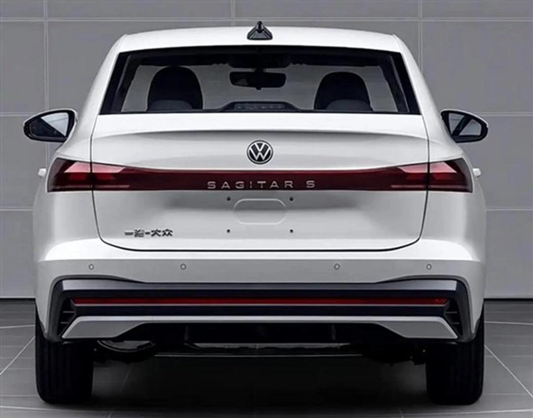 大众居然把速腾变小了，还加个S，说要在2026年一季度上市。听到这消息，第一