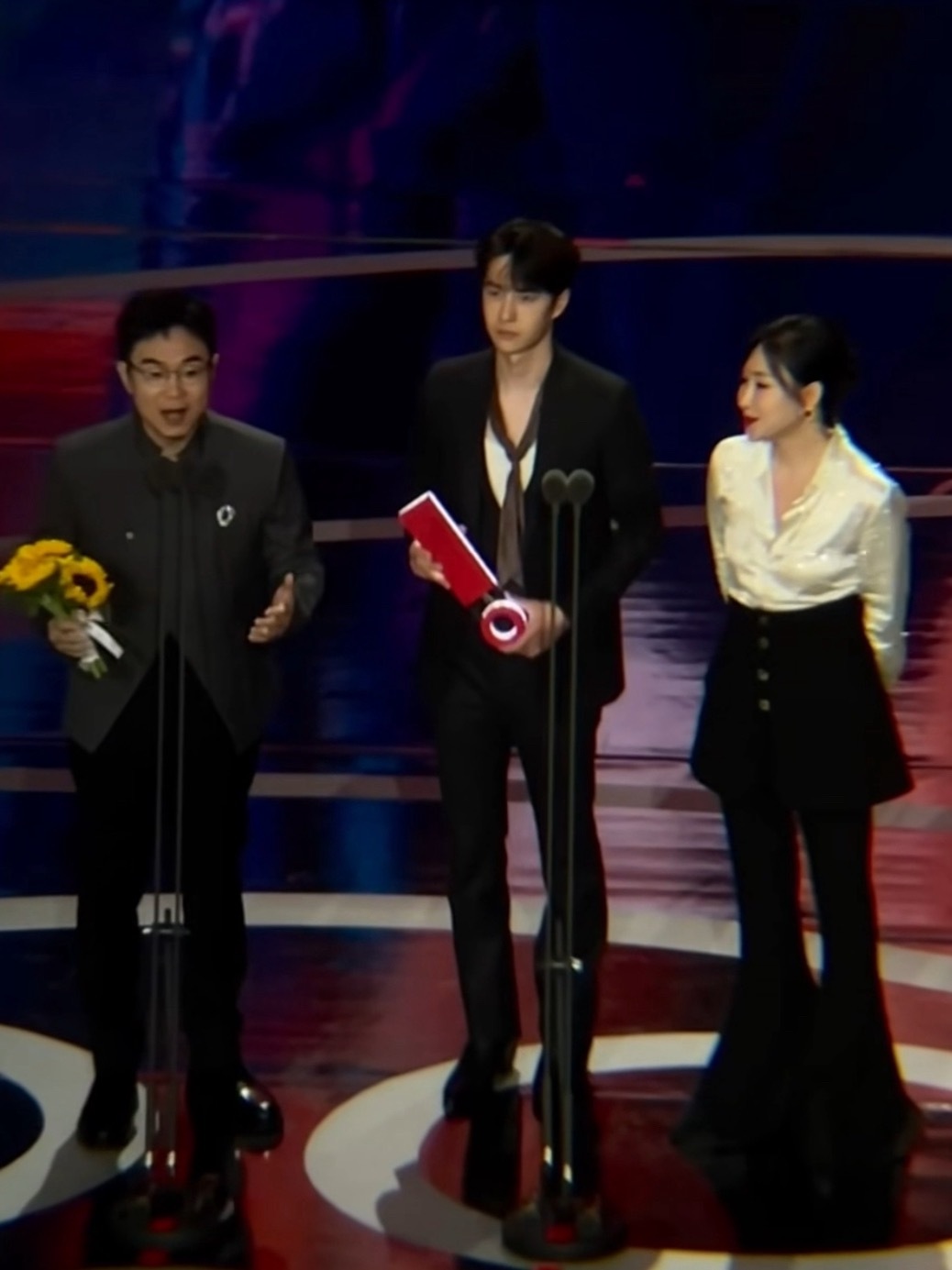 王一博逆天比例