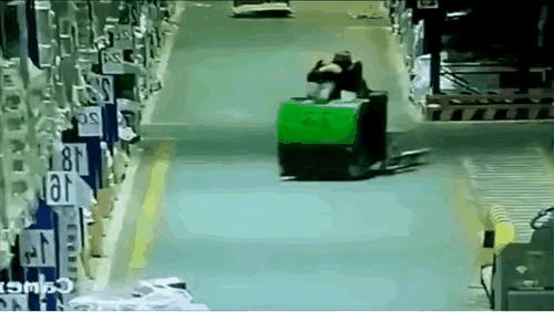 工作中不能睡觉，这代价也太大了。