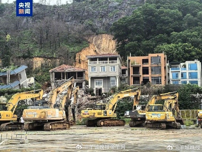 【广州市白云区发生山体滑坡已致2人死亡，仍有5名被困人员在搜救中】8月7日上午9