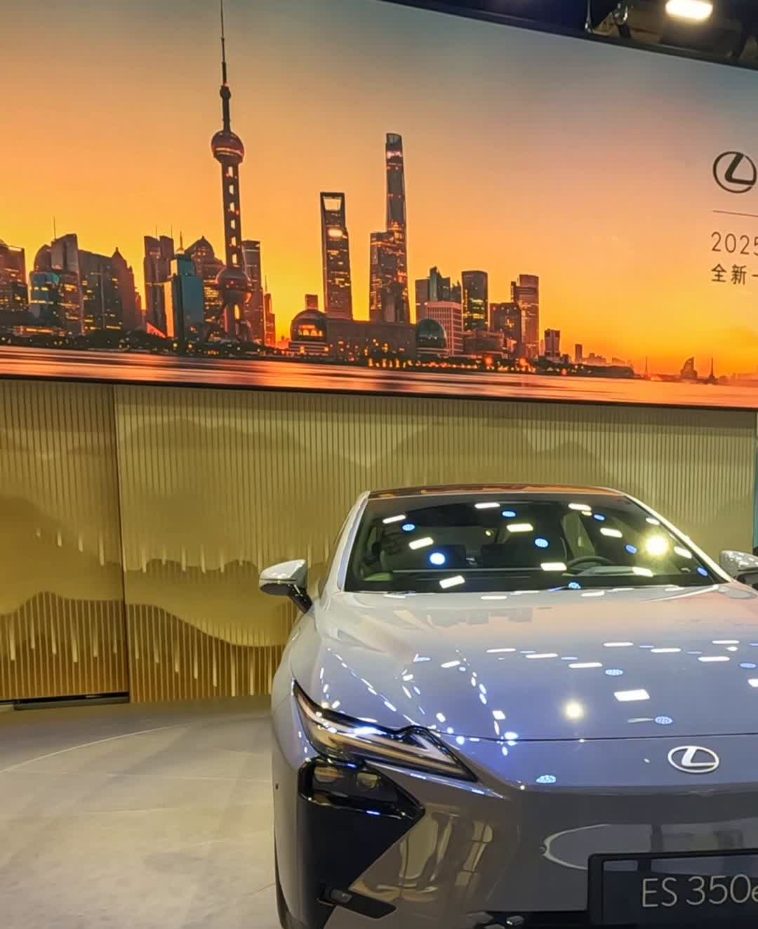 上海建厂，上海首发，雷克萨斯ES闹哪样？4月中旬的时候新闻报道，雷克萨斯是拿