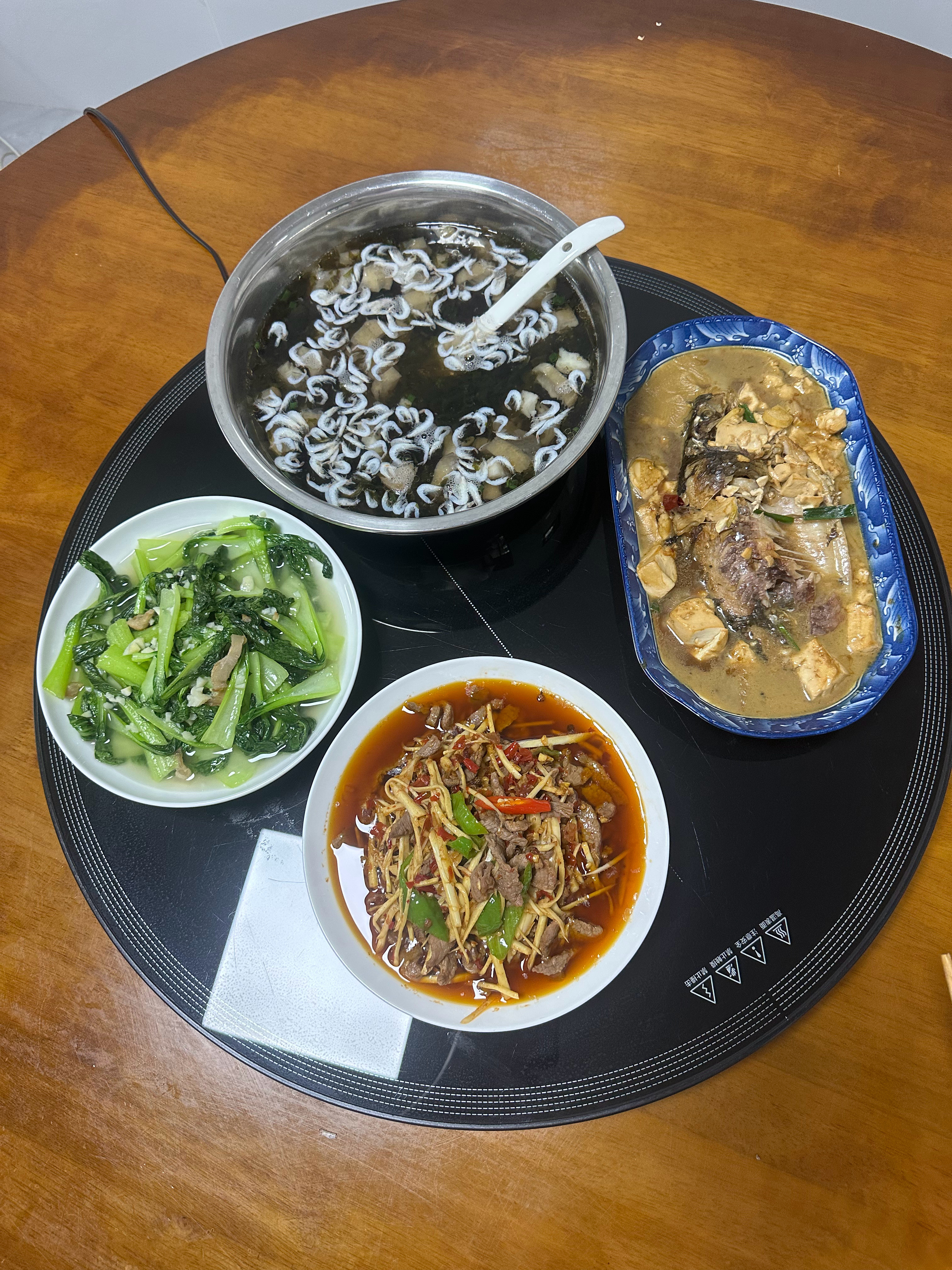 仔姜牛肉丝下饭好好吃，安逸​​​