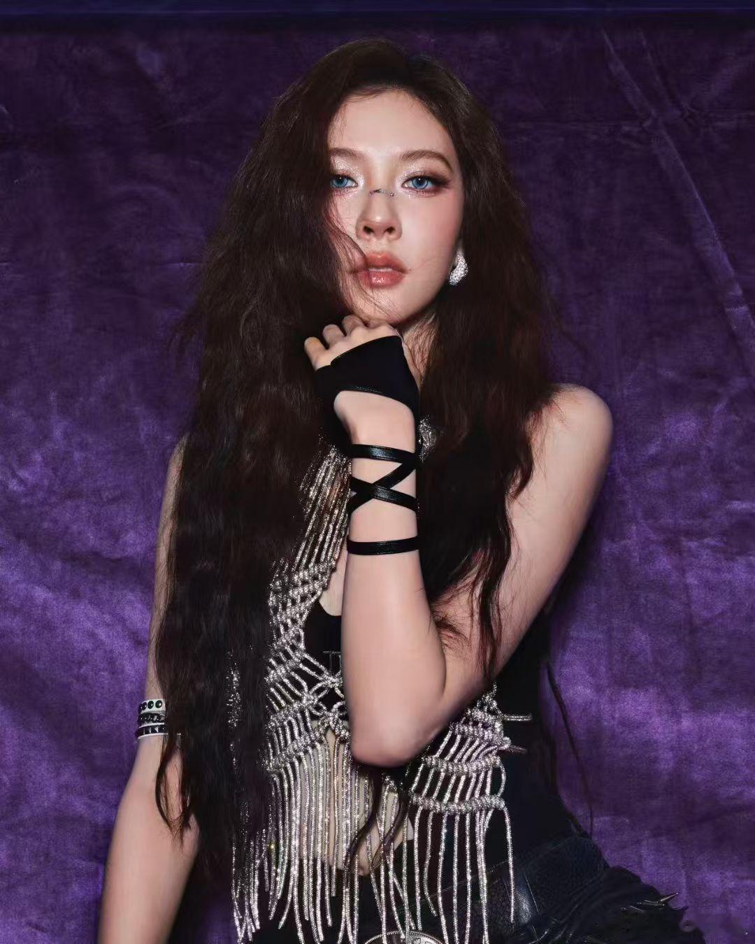 一大早被宋妍霏的这组图美到了​​​