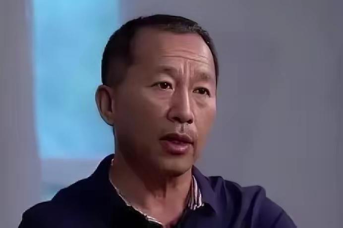 1991年1月，一伙索马里恐怖分子突然闯入中国医疗队驻地，对13位男医