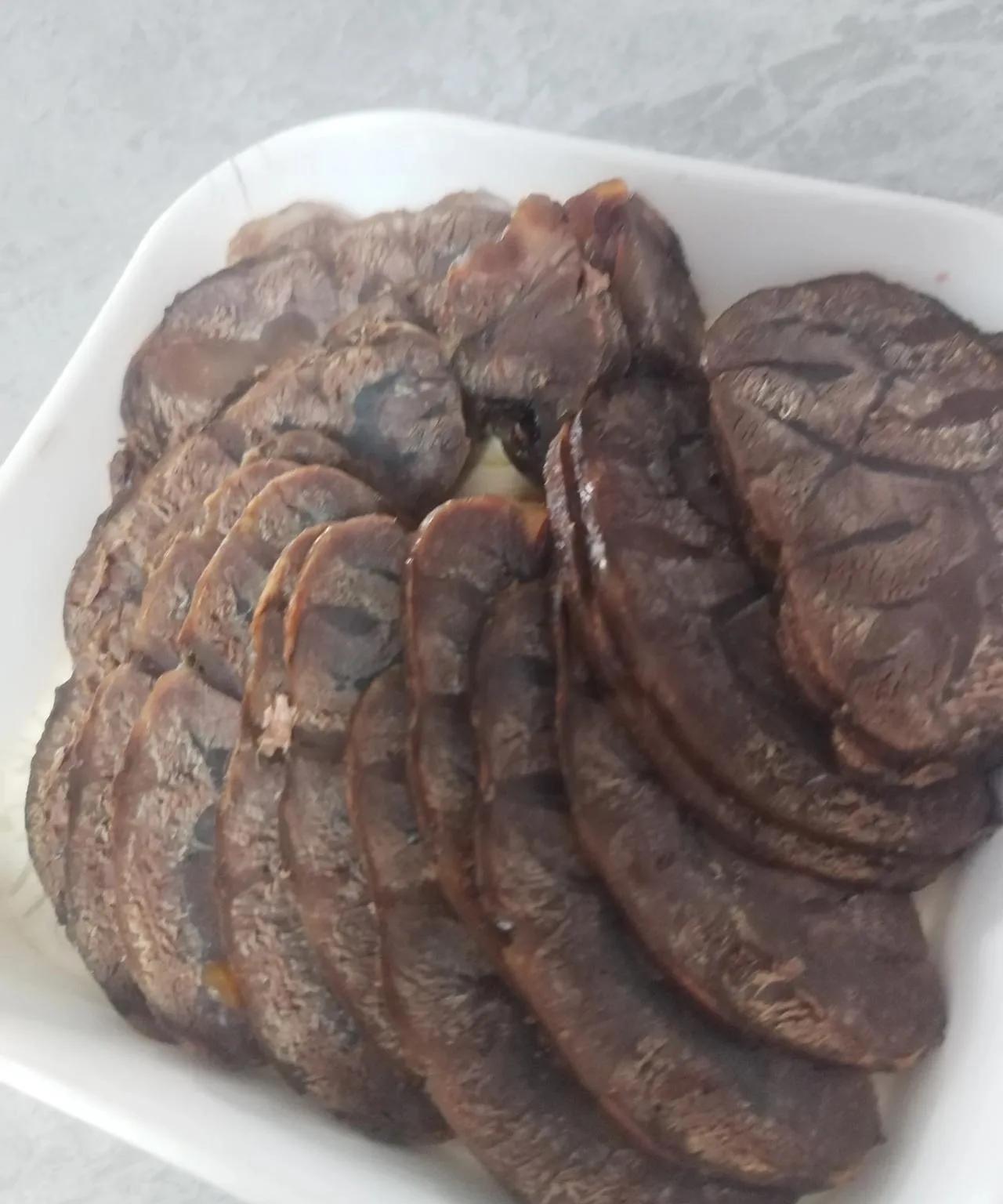 为什么我们普通人家就做不出卤肉店那么好吃的卤牛肉我上次根据饭店老板教我的配方，