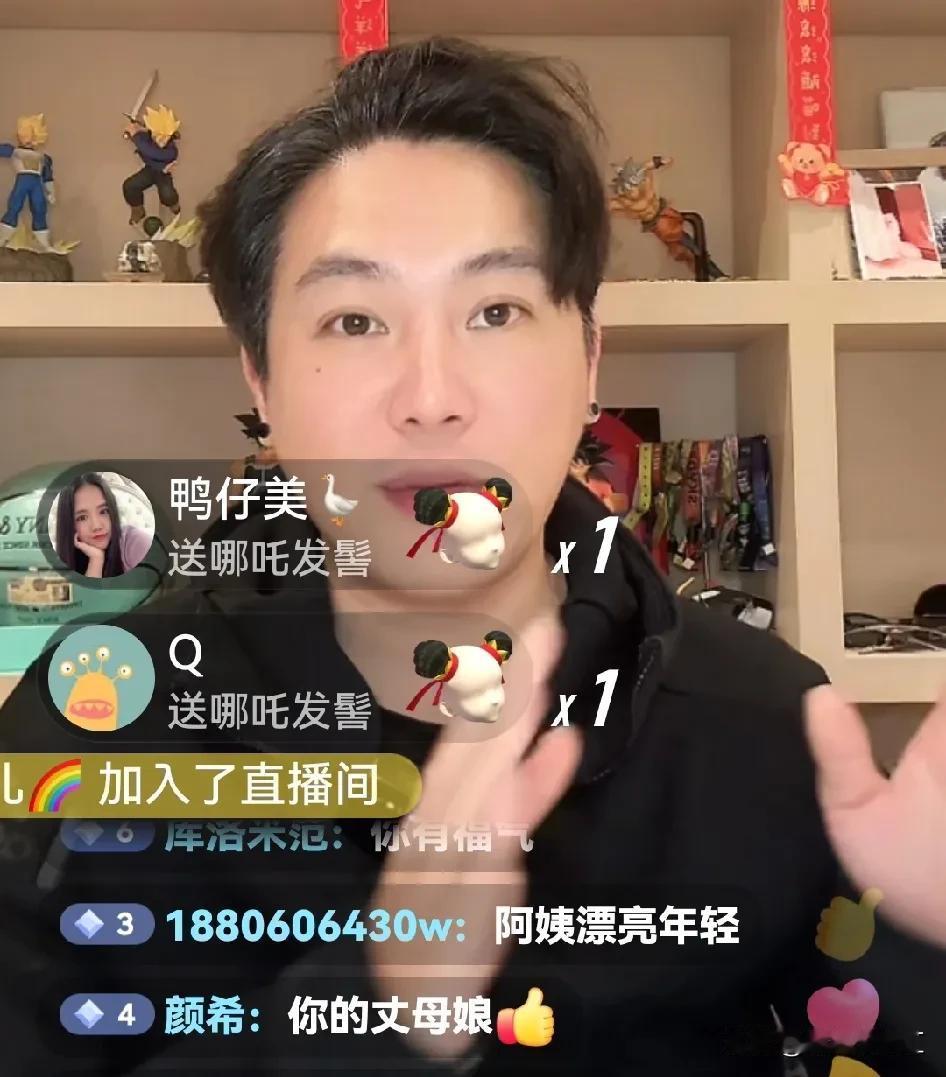 大S的妈妈黄春梅为什么急了？刚刚，湾湾博主直播时说:“你们不用再问我孩子能不