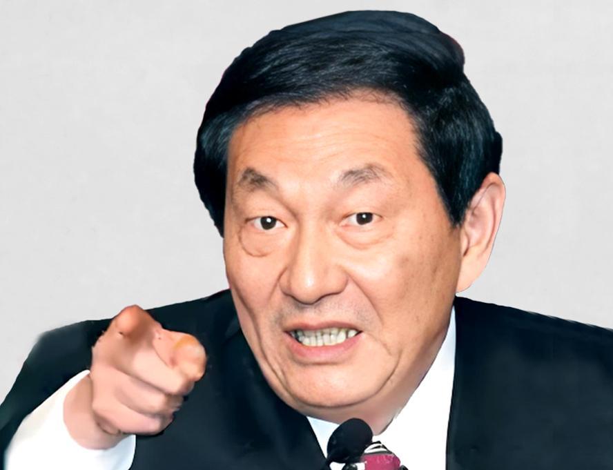 朱镕基有一次看《焦点访谈》，气得不得了，立即给相关负责人打电话，罕见地爆了粗口。