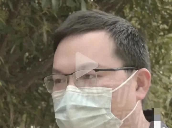 河南一男子恳求前妻：“3年了，我求求你，放过我吧！”前妻冷笑道：“闹你，是我后半