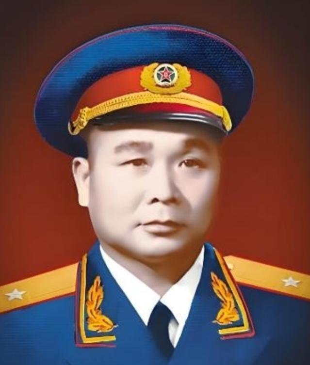 1946年，解放军为投诚的2000土匪设宴接风。席间，匪首脱下大衣，顺手挂到墙上