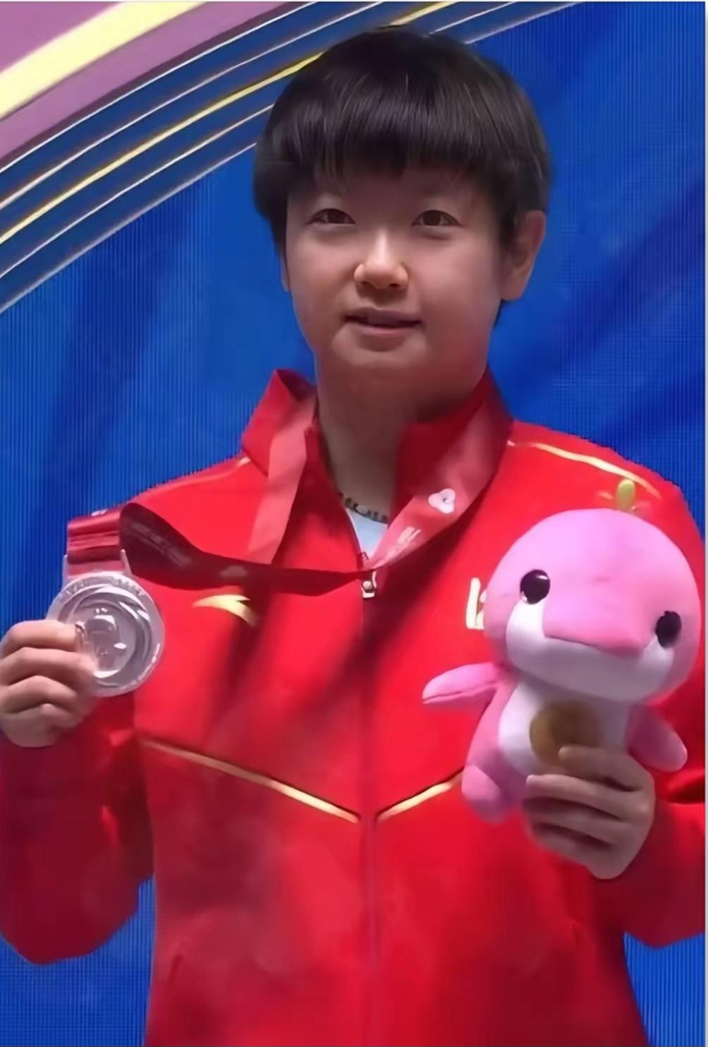 孙颖莎悲催了！令人同情啊！孙颖莎征战全运会，是奔着冠军去的。结果女单输给王曼昱，