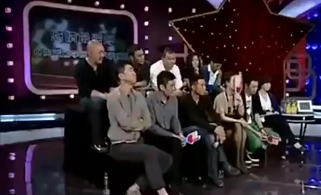 演员唐旭说：“媛媛的离开对我来说如晴天霹雳，我把自己关在房间里，脑海中全是我们打