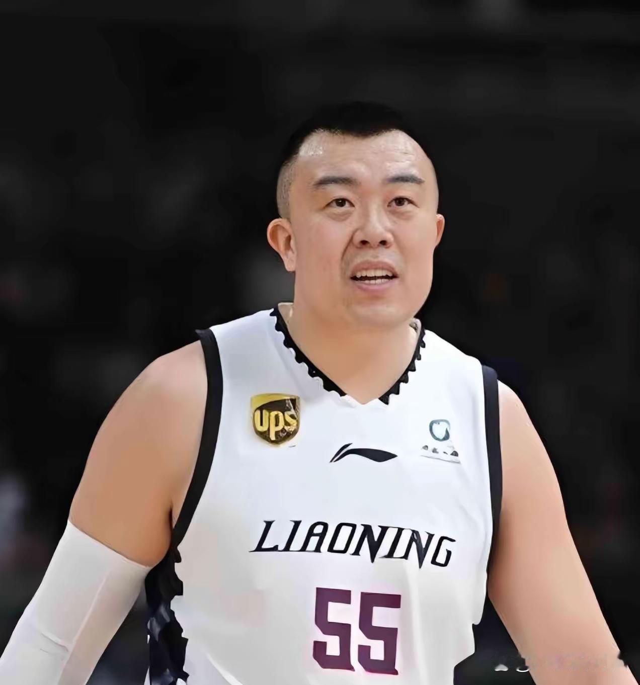 韩德君毫不留情！近期，辽宁媒体人曝出重磅消息，辽宁男篮U15青训的违约处理