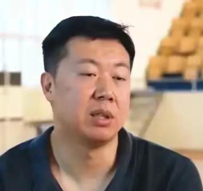 更多球队选择躺平？王治郅公开批评cba外援政策，归化真有必要吗。本土球员的实战表