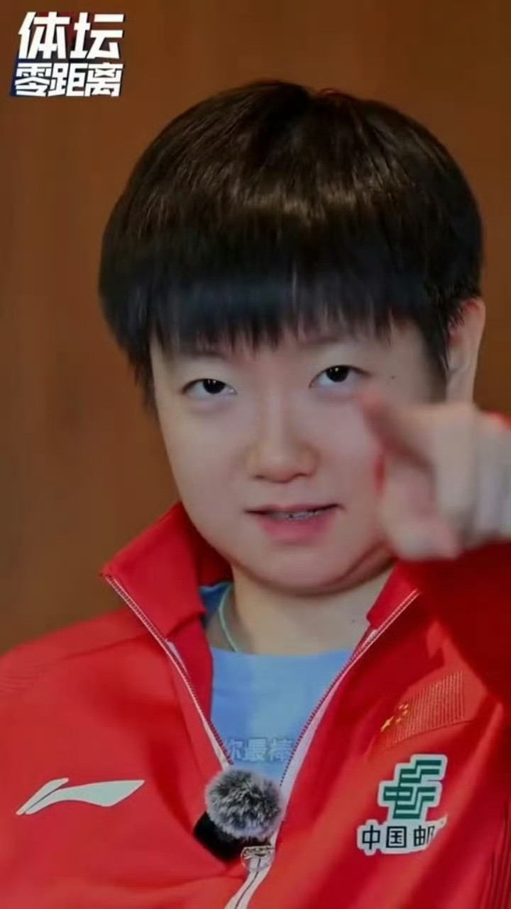 深大和颖莎的合同是明确的一年一签，在众人都以为今年扩军颖莎会被高薪挖走(毕竟已经