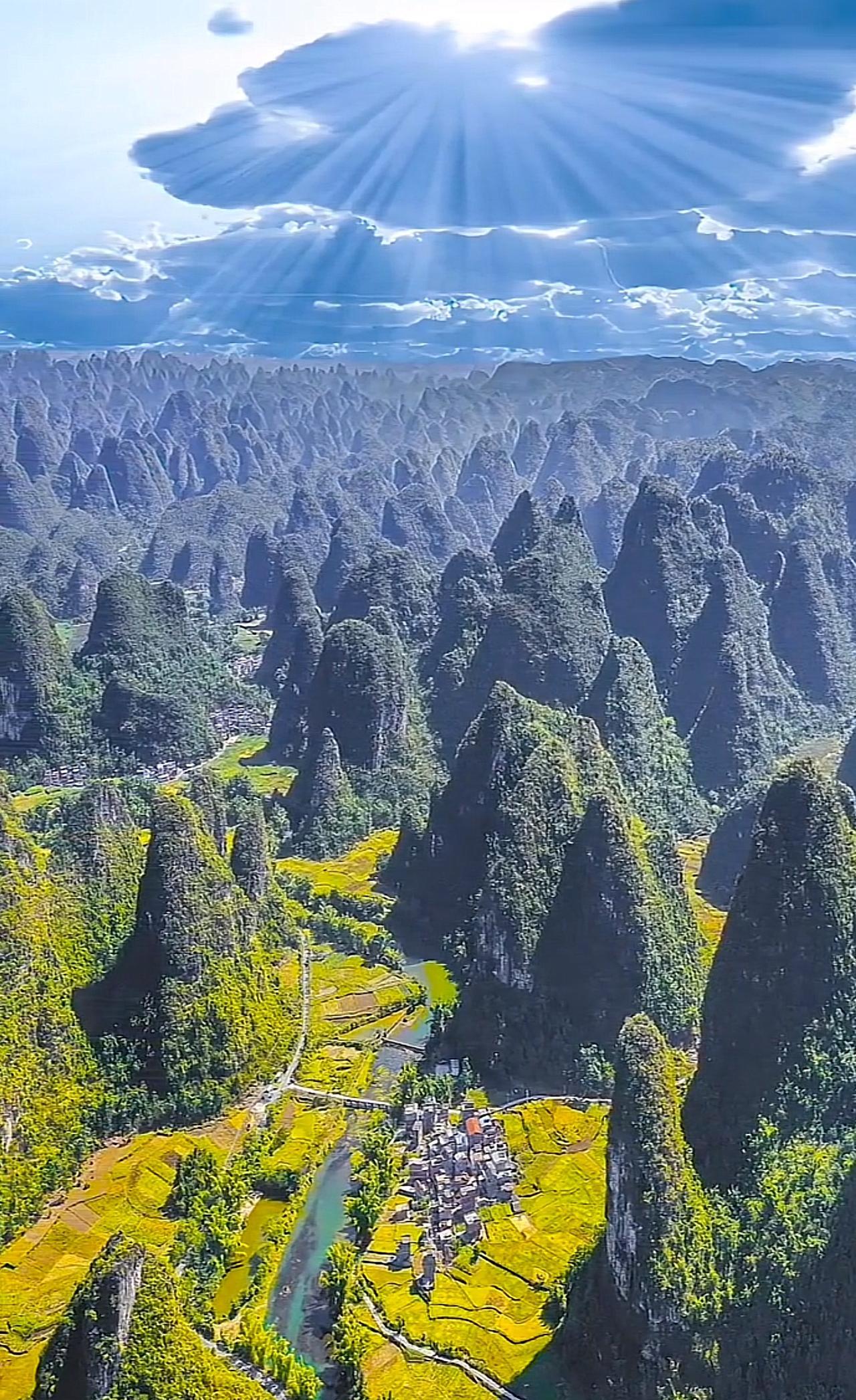 这不是广西桂林，而是贵州黔西南一万峰林风号，好心情从欣赏美景开始！