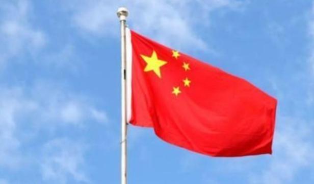 西方媒体的观感都变了！在我们反制美国之后，瑞士《新苏黎世报》表示，中国的