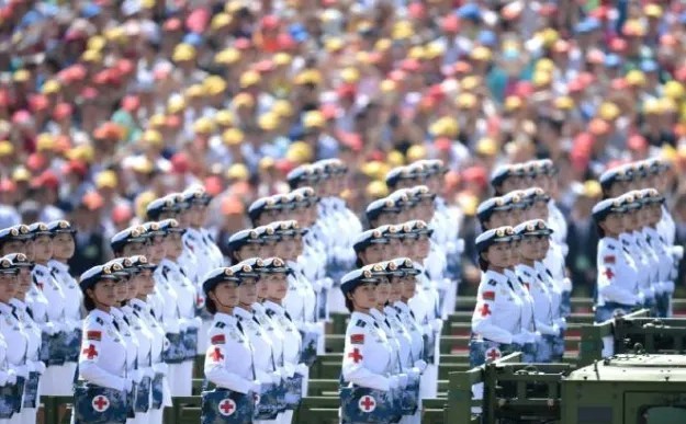 大胆预测一下！今年大阅兵最震撼的，不是东风导弹也不是歼35，不是