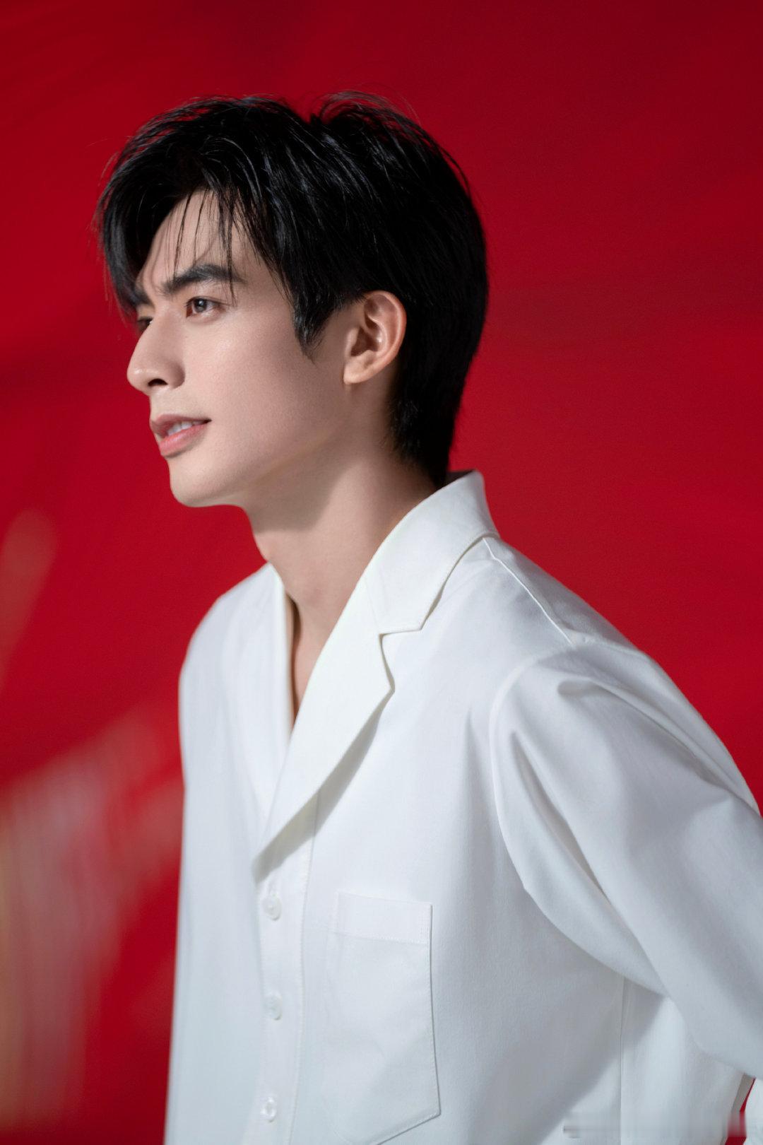 赵今麦叫宋威龙歌神宋威龙唱《遇到》也太蛊了，麦麦脱口而出的歌神，是下意识的夸赞吧