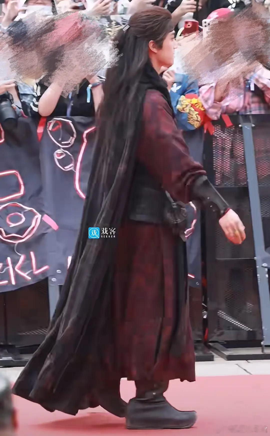 怎么有这么多高跟鞋将军，穿这么高