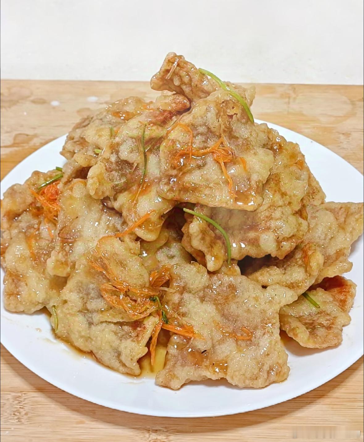 今天我的晚餐是：法式枫糖浆风情软炸香嫩猪排​​​