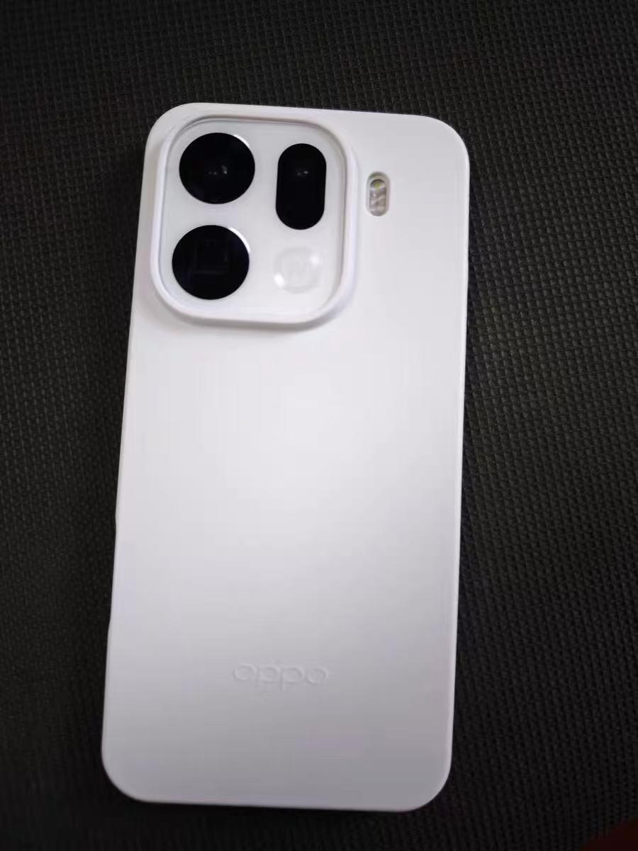 苹果换国产机，冲着拍照去就够了😆我这个拍照星人没抗住像素诱惑换了OPP