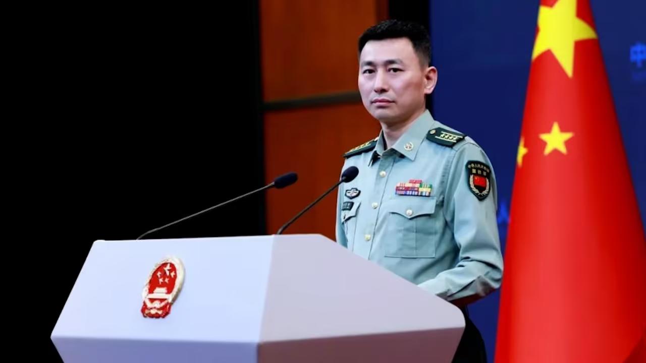 文的玩不赢，荷兰开始玩武的？军舰闯入中国西沙群岛，军机入侵我国领空荷兰现在越来