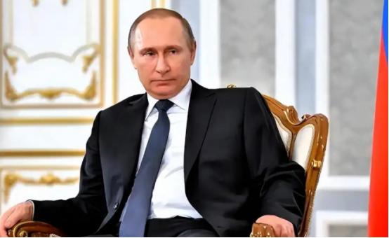 打到现在，俄罗斯算是明白了：就算把乌克兰的城市炸个遍、电网全摧毁，也撼动不了其军