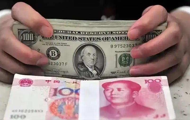 美元靠印钞空手套白狼收割世界，人民币国际化走出完全不一样硬核道路麻烦看官老爷