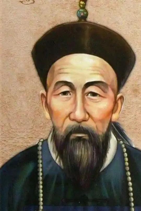 50岁的曾国藩纳了一位22岁的小妾，一天晚上，小妾帮他洗完脚，曾国藩突然想起一件