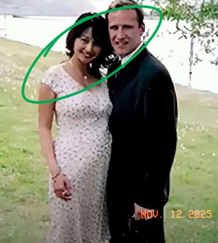 照片中的美国人做了件让全体中国人拍手称快的事！这位美国人和他的华裔老婆离婚了