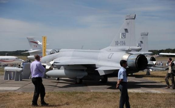 巴基斯坦总理曾刚说了一句话，可能让整个西方军工圈睡不着了。他证实，从去年5月印巴