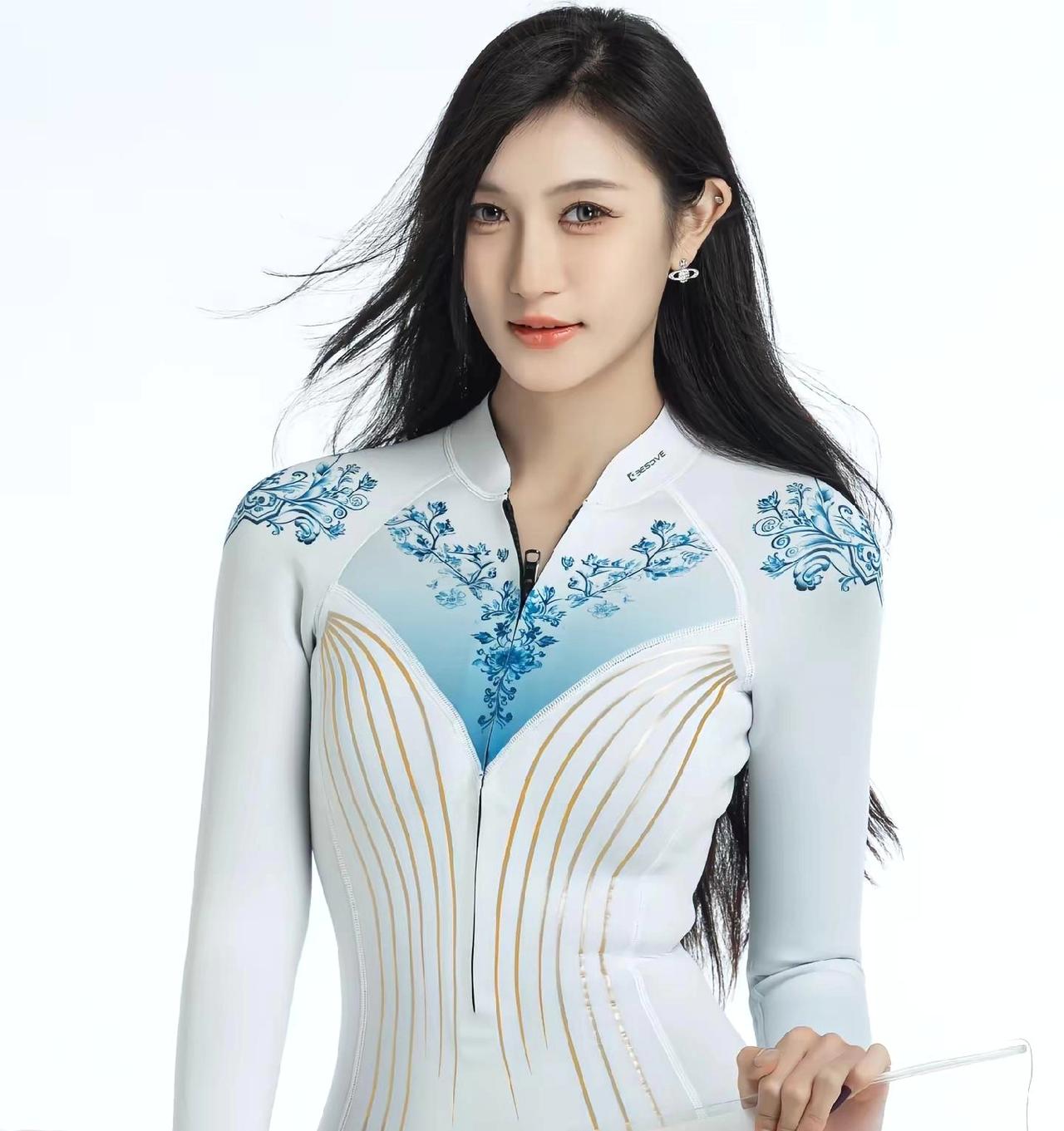 专业运动员模特的新款服装写真/优雅蓝白撞色连衣裙，尽显东方古典美！蓝白印花裙蓝