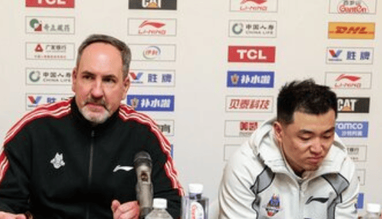 高诗岩: 我开赛状态不好球队没放弃我, 感谢新疆伊福的鼓励